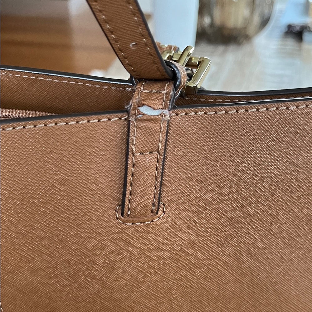 Tory Burch York Buckle Tote - Picture 10 of 15